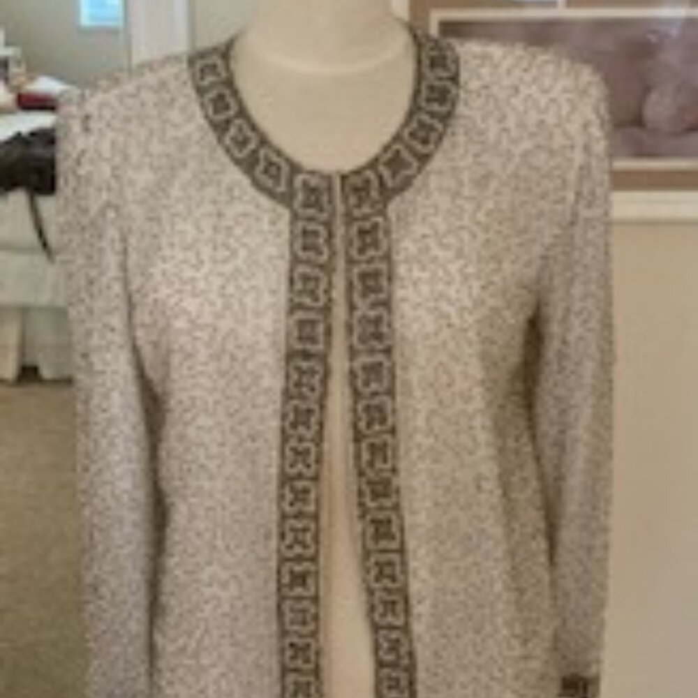 Laurence Kozar Women's Silver Dressy assorted Beaded Jacket Size L, clip closure